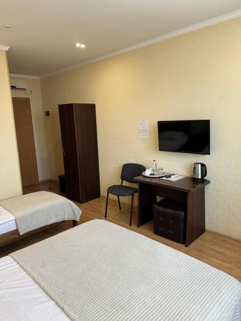 Passage Hotel Ternopil Extérieur photo